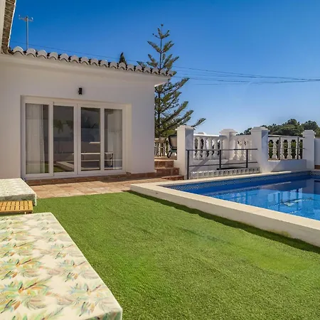 Amazing In With House A Panoramic View *